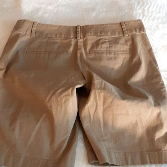 ANNTAYLOR BOARDWALK Shorts Tan sz 4‎ - Picture 6 of 10